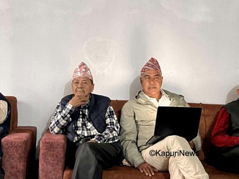 राजश्वमा गिरावट, बढ्दो ऋणले नेपालको आर्थिक अवस्था चुनौतीपूर्ण: डा.हरि रोका