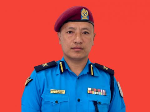 वडा प्रहरी भद्रपुरका प्रहरी निरीक्षक मोतीलाल योञ्जन चैत महिनाको सर्वोत्कृष्ट प्रहरी